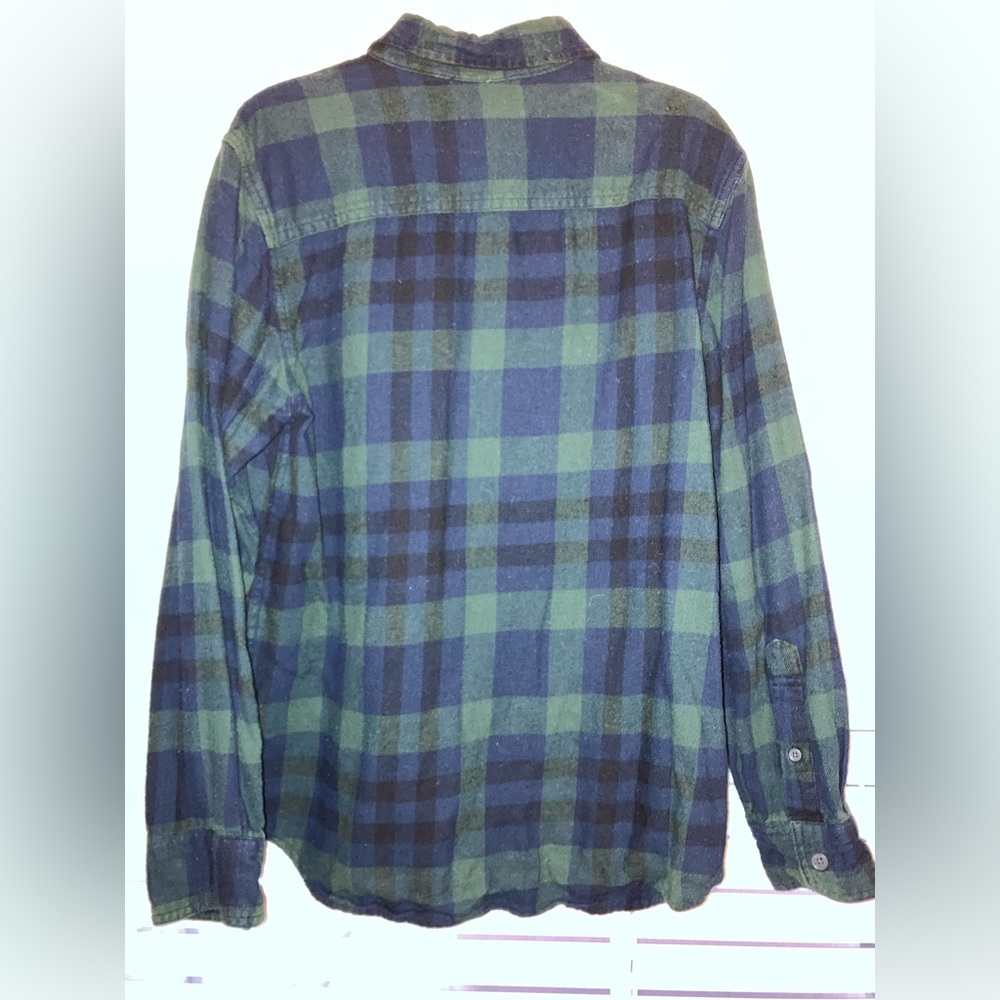 Boys Size Medium Plaid Flannel Shirts - Picture 10 of 10